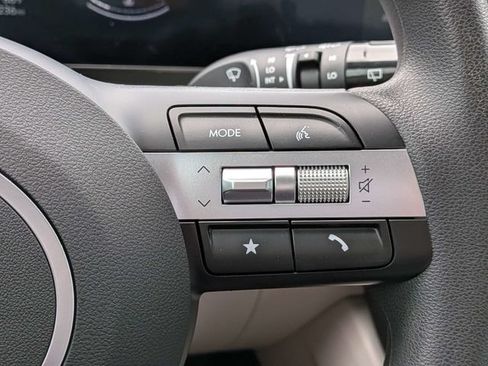 Certified 2026 Hyundai Tucson SE FWD image 24