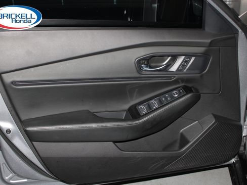 Used 2024 Honda Accord Touring image 14