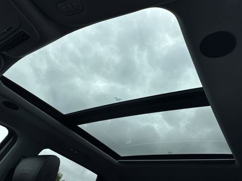 New 2025 Ford F350 Lariat w/ Lariat Ultimate Package image 36