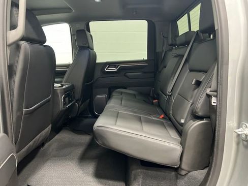 Used 2025 GMC Sierra 2500 Denali w/ Denali Reserve Package image 18