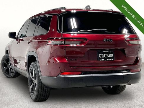 Used 2024 Jeep Grand Cherokee L Laredo AWD/4WD image 15
