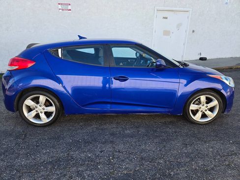 Used 2012 Hyundai Veloster image 19