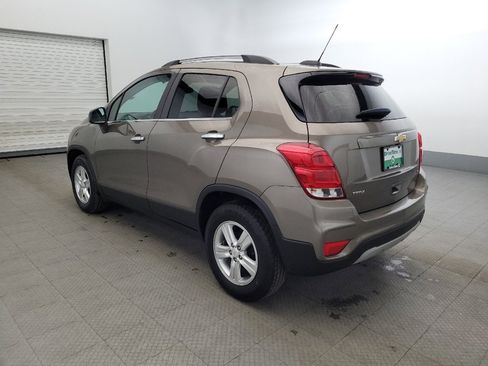 Used 2020 Chevrolet Trax LT w/ LT Convenience Package FWD image 5