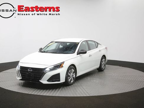 Used 2024 Nissan Altima 2.5 S FWD image 53