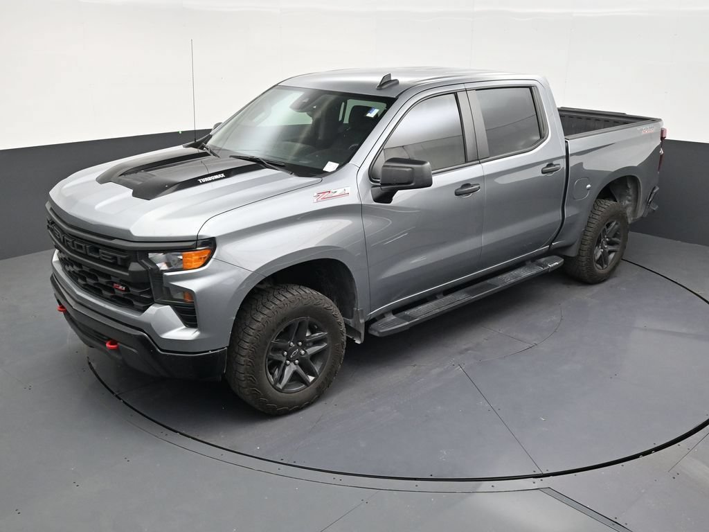 Used 2025 Chevrolet Silverado 1500 Custom Trail Boss AWD/4WD image 12