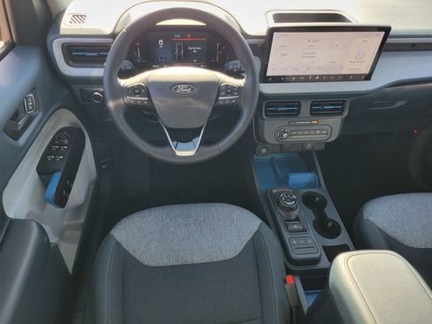 Used 2025 Ford Maverick XLT w/ XLT Luxury Package image 12