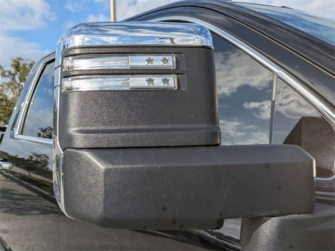 Used 2025 GMC Sierra 2500 Denali w/ Denali Reserve Package image 11