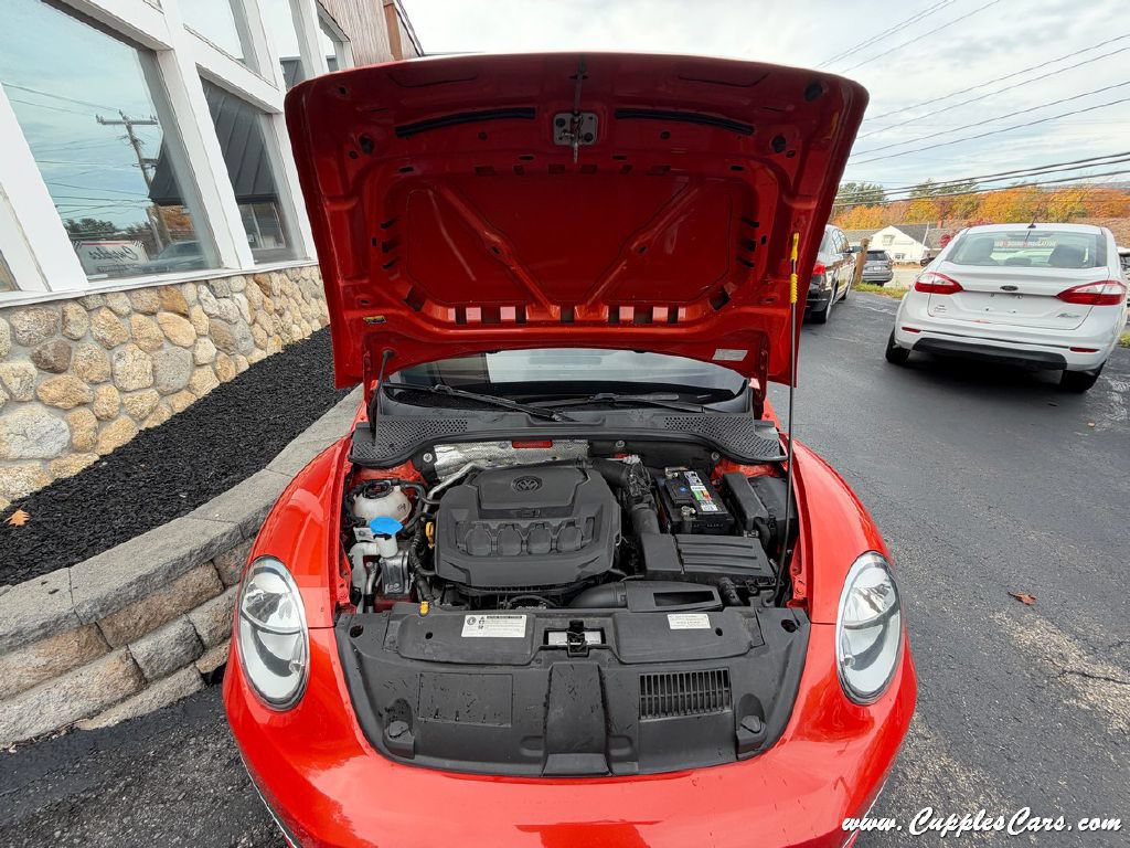 Used 2019 Volkswagen Beetle 2.0T S FWD image 12