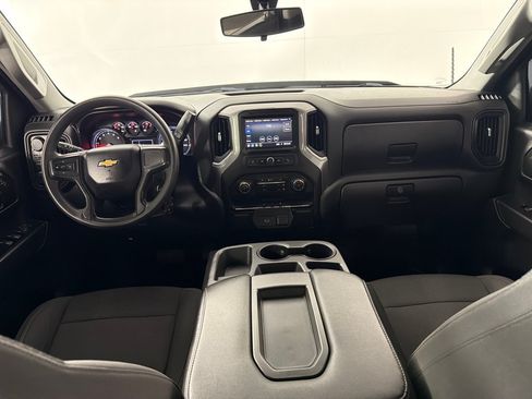 Used 2020 Chevrolet Silverado 1500 Custom w/ Custom Value Package AWD/4WD image 24