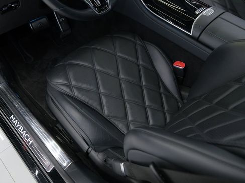 Used 2022 Mercedes-Benz Maybach S 580 4MATIC image 20