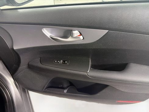 Used 2024 Kia Forte LXS FWD image 29