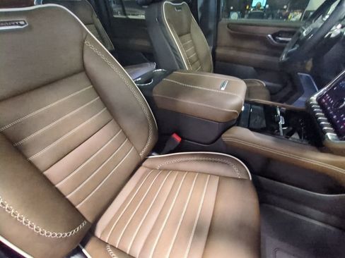 Used 2026 GMC Yukon XL Denali Ultimate image 24