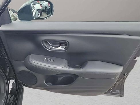 Used 2023 Honda HR-V LX image 26