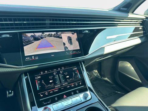 New 2026 Audi SQ7 Prestige image 26