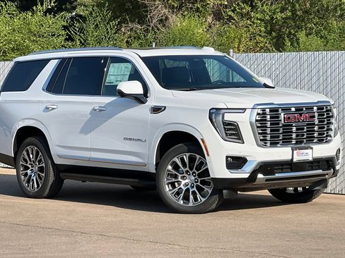 New 2026 GMC Yukon Denali w/ Advanced Technology Package AWD/4WD image 2