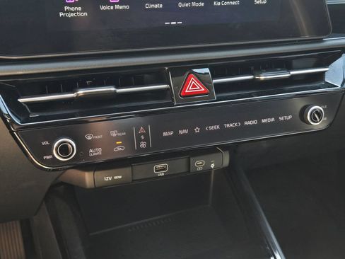 Used 2024 Kia Niro Wind w/ Wind Preserve Package FWD image 27