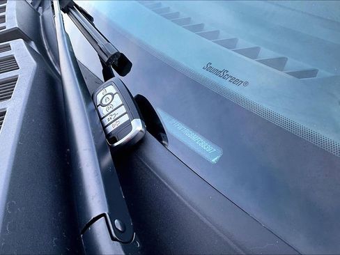 Used 2021 Ford F150 Raptor w/ Equipment Group 801A High image 11