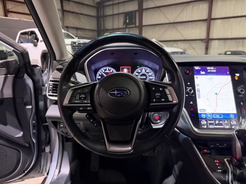 Used 2021 Subaru Outback Onyx Edition XT AWD/4WD image 31