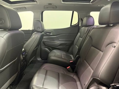 Certified 2021 GMC Acadia SLT w/ Elevation Edition FWD image 28