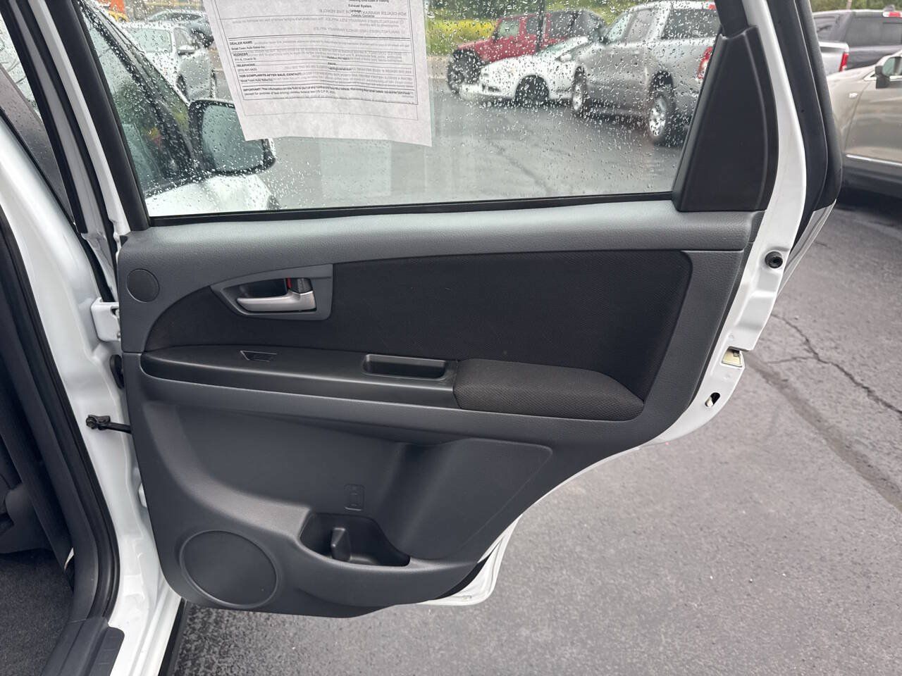 Used 2012 Suzuki SX4 Premium AWD/4WD image 21