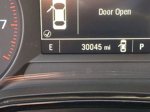 Used 2024 Chevrolet Trax LS image 25