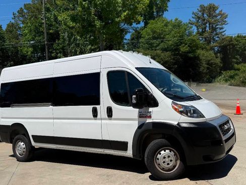 Used 2019 RAM ProMaster 2500 FWD image 2