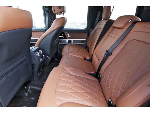 Used 2026 Mercedes-Benz G 63 AMG 4MATIC image 7