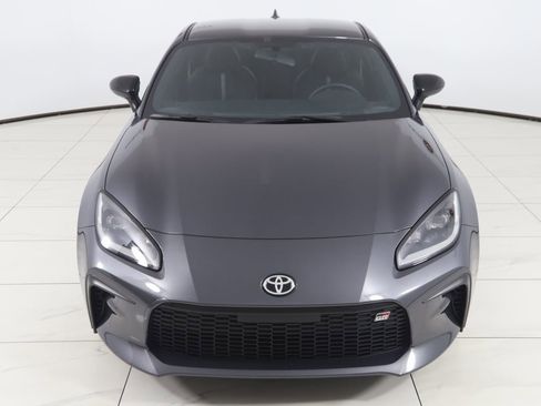 Used 2024 Toyota GR86 Premium image 50