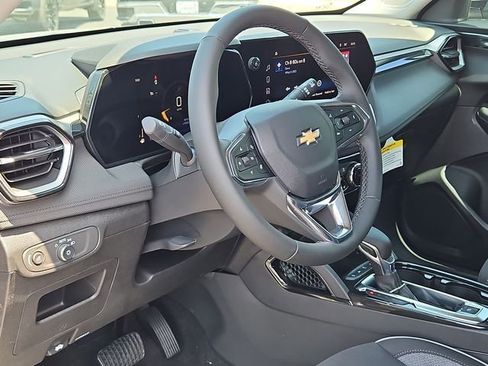 New 2025 Chevrolet TrailBlazer LT w/ Convenience Package image 8