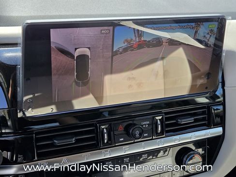 New 2026 Nissan Pathfinder SL AWD/4WD image 14