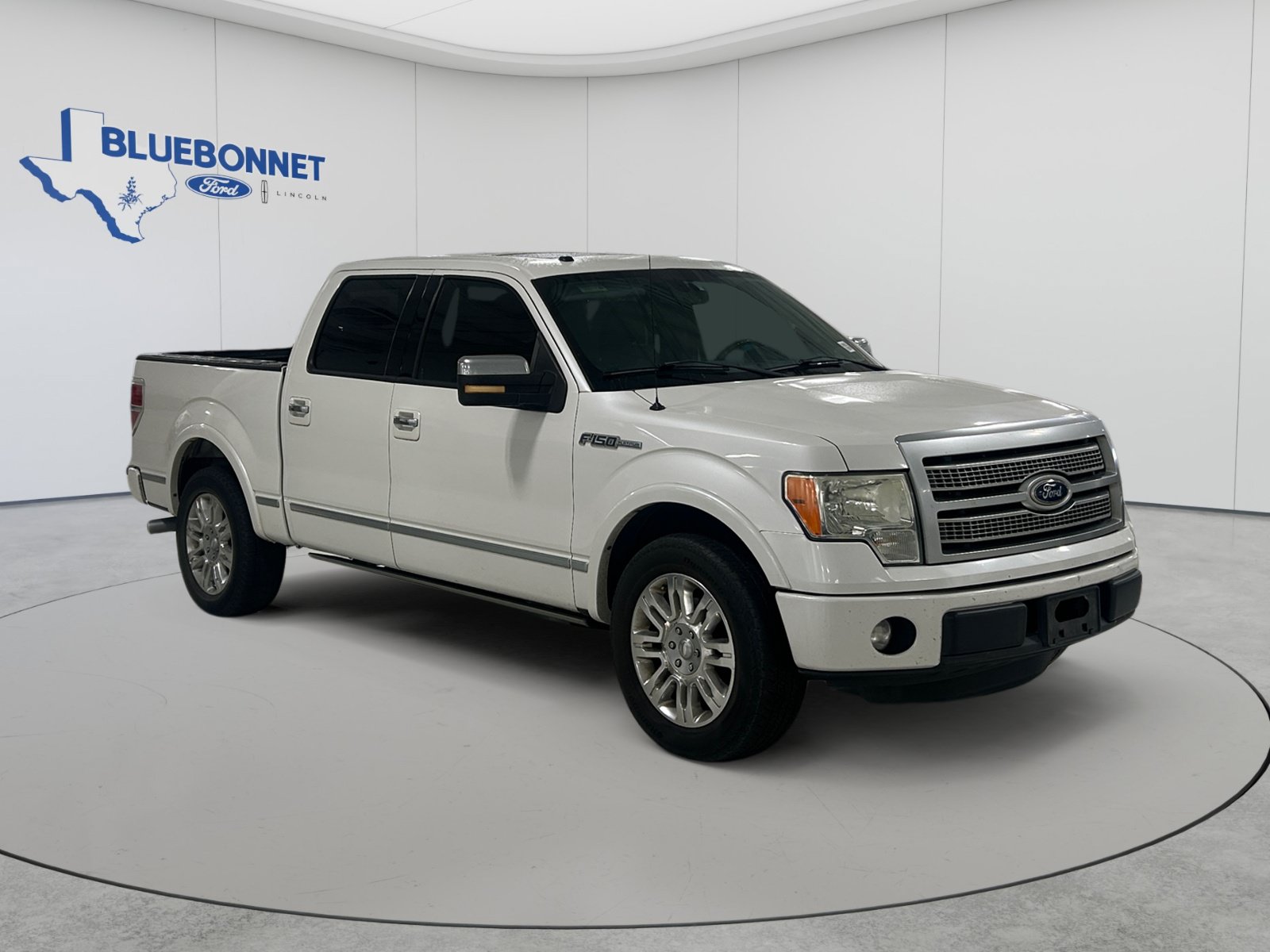 Used 2011 Ford F150 Platinum RWD image 3