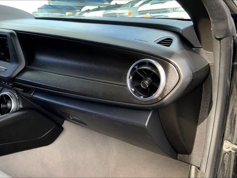 Used 2023 Chevrolet Camaro LT image 18