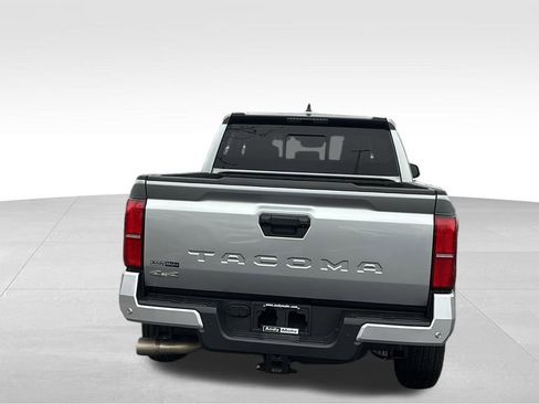 Used 2024 Toyota Tacoma SR5 image 6