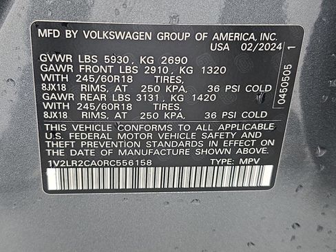 Used 2024 Volkswagen Atlas SE image 35
