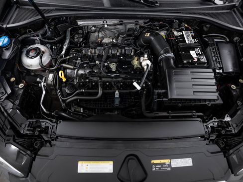 Used 2020 Audi Q3 2.0T Premium w/ Convenience Package image 18