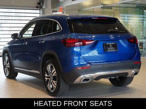 Used 2025 Mercedes-Benz GLA 250 4MATIC image 5