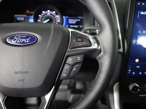 Used 2024 Ford Edge SEL w/ Convenience Package AWD/4WD image 43