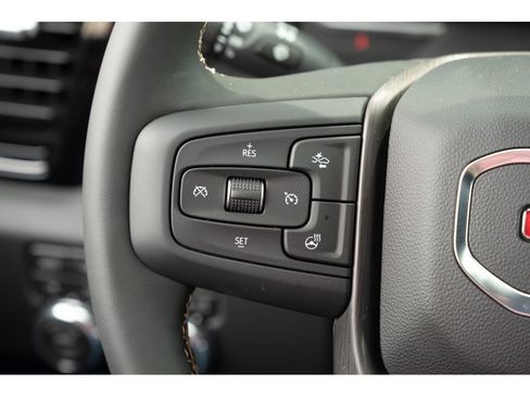 New 2026 GMC Sierra 2500 AT4 w/ AT4 Premium Plus Package AWD/4WD image 19