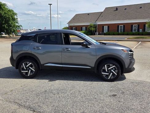 New 2026 Nissan Kicks SV FWD image 14
