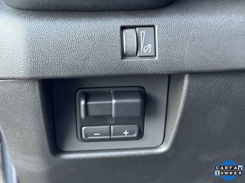 Used 2025 GMC Canyon AT4 w/ Nightfall Edition image 34