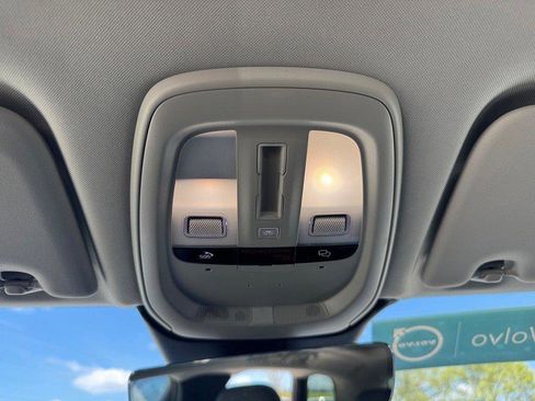 Certified 2025 Volvo XC60 B5 Plus w/ Protection Package Premier image 18