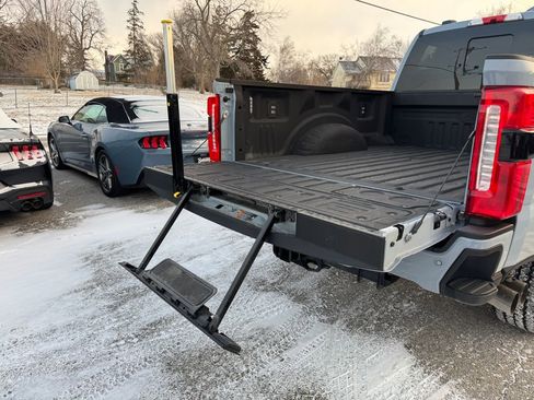 Used 2024 Ford F250 Lariat w/ Lariat Ultimate Package image 12