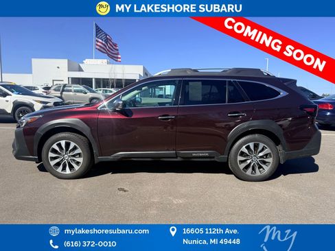 Used 2025 Subaru Outback Touring XT image 4