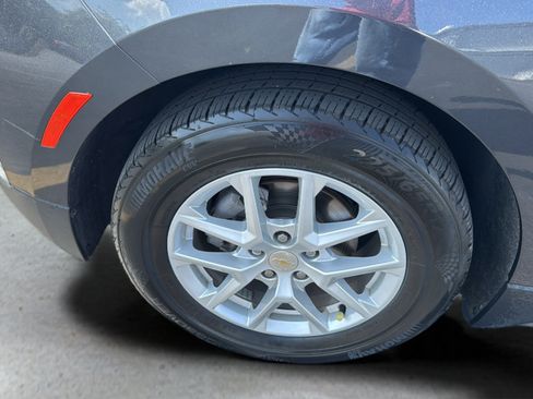 Used 2023 Chevrolet Equinox LT FWD image 19