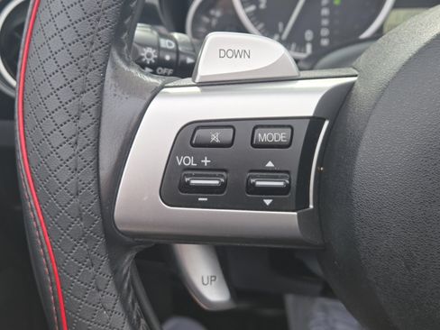 Used 2007 MAZDA MX-5 Miata Touring w/ Appearance Pkg RWD image 28
