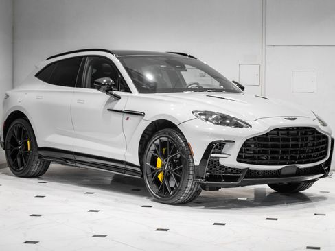 New 2026 Aston Martin DBX S image 1