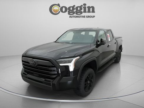 New 2026 Toyota Tundra Limited AWD/4WD image 32