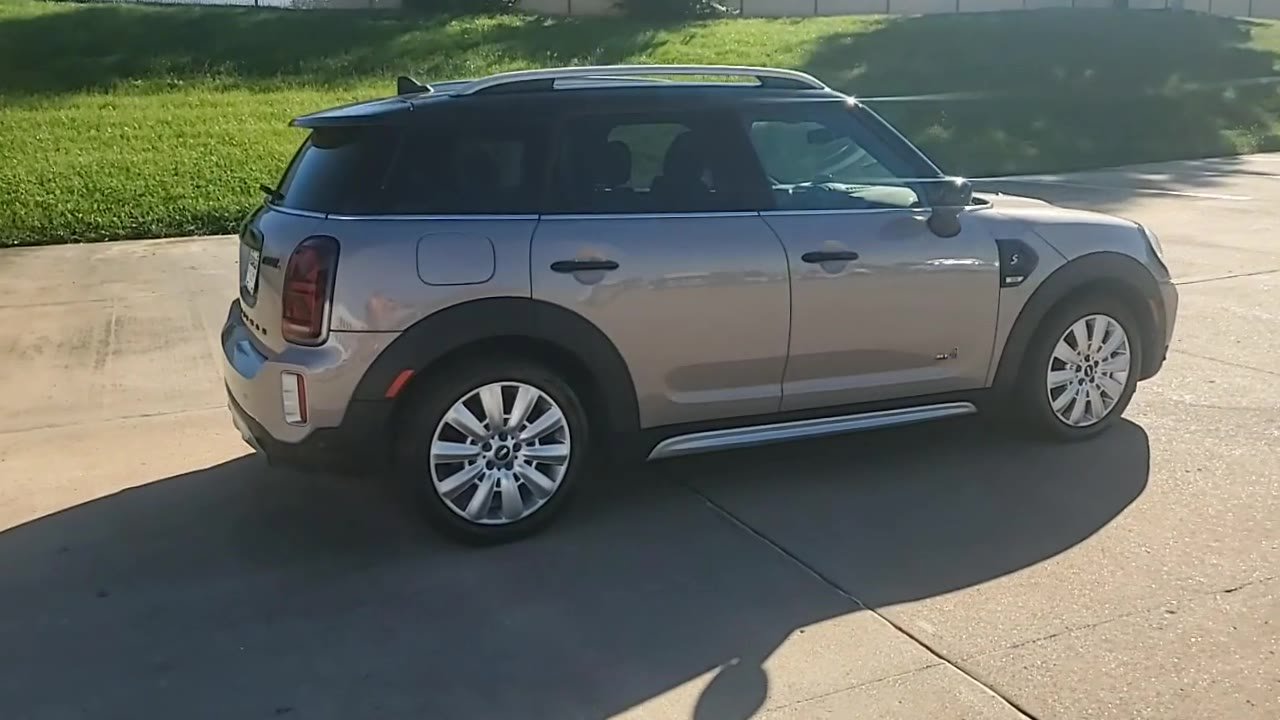 Used 2022 MINI Cooper Countryman S w/ Convenience Package AWD/4WD image 9