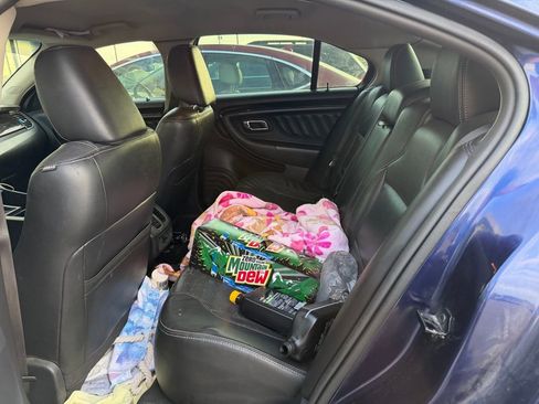 Used 2011 Ford Taurus Limited image 6