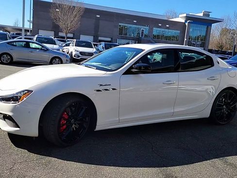 New 2024 Maserati Ghibli Modena Ultima Q4 image 4